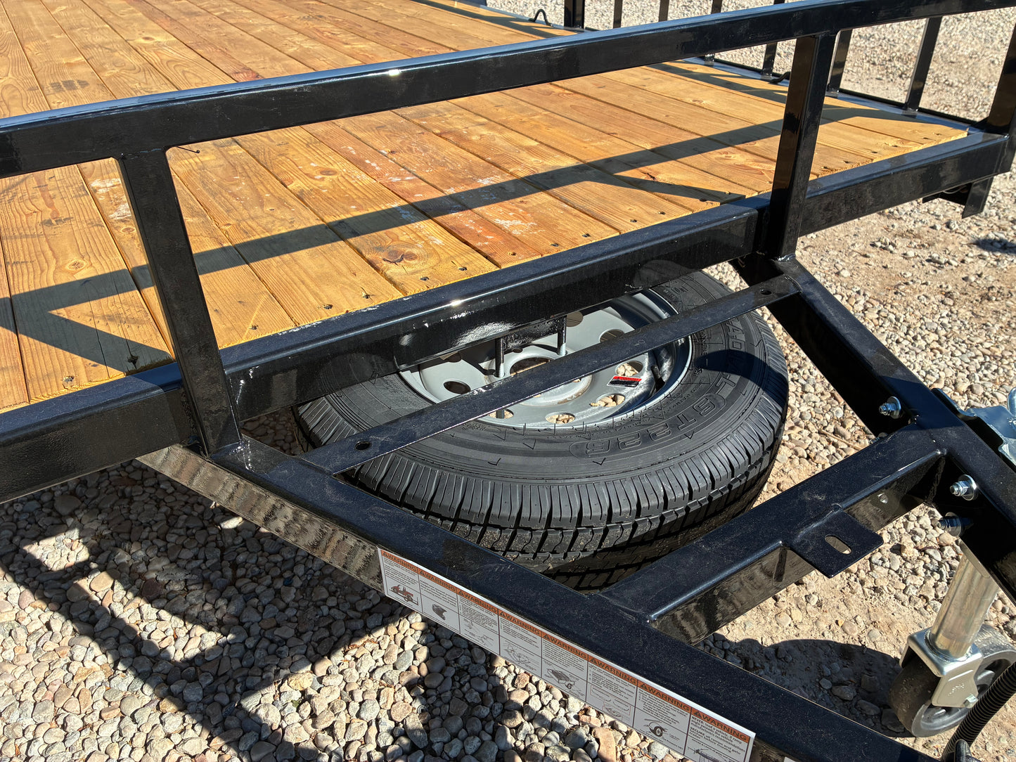 2026 Echo 7x17 Tandem Axle w/Side Ramps